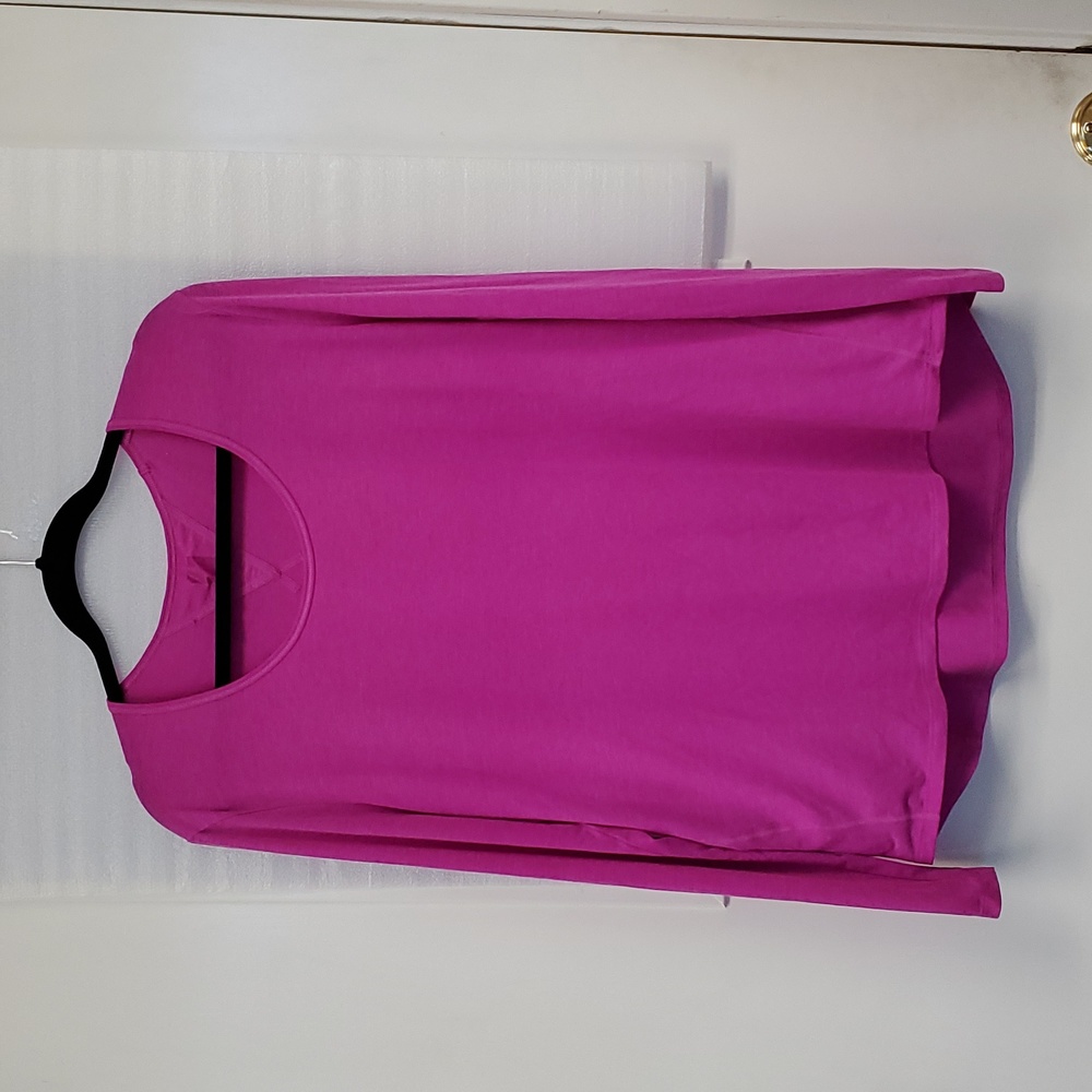 Lucy Magenta Top XL